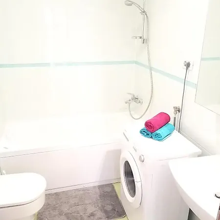 3 Bedroom With Terrace And Free Parking * سبليت