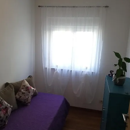 3 Bedroom With Terrace And Free Parking Daire